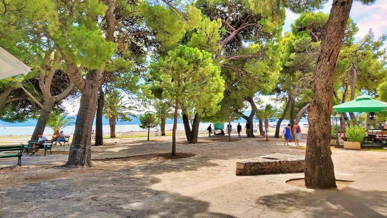 Apartments Punta 2 Omiš Eksteriør bilde